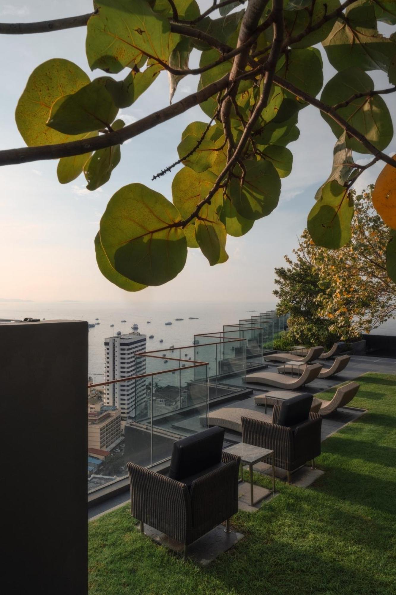 The Edge Central Pattaya Exterior foto